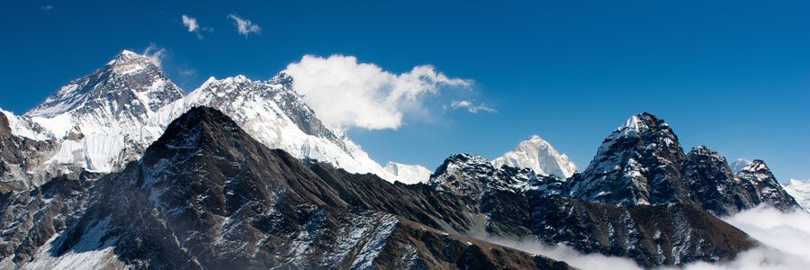 Everest-from-Gokyo-Ri-Nepal-516eb227b8d39c6a9d91d32f13232bbc